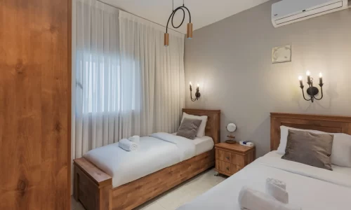 2 easy-vacations.com דירת אירוח עובדיה 18